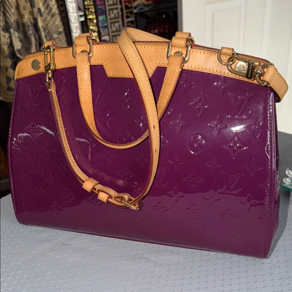 Preloved Louis Vuitton Brea purple n vachetta leather removable strap comes w DB